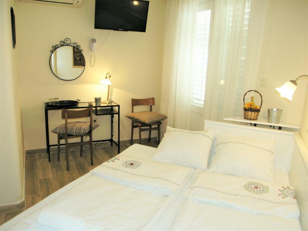 Hotel House Rozi New Translation Pokoj fotografie